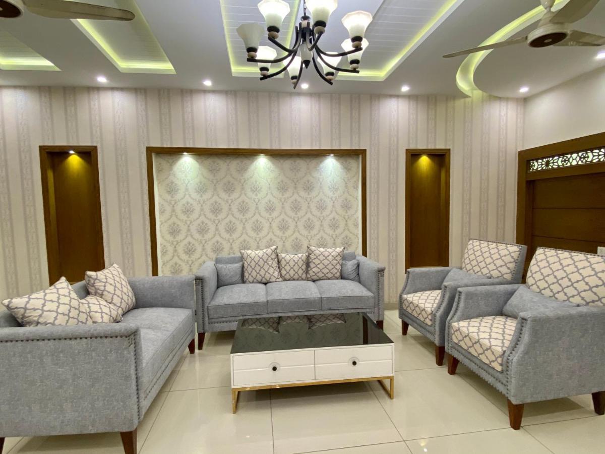 Luxury Guest House In Bahria Town Rawalpindi Buitenkant foto