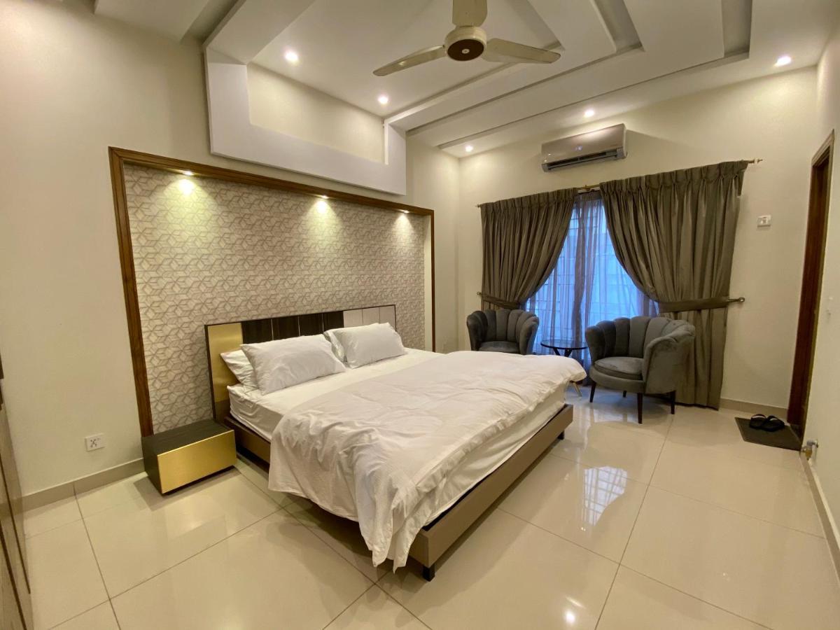 Luxury Guest House In Bahria Town Rawalpindi Buitenkant foto