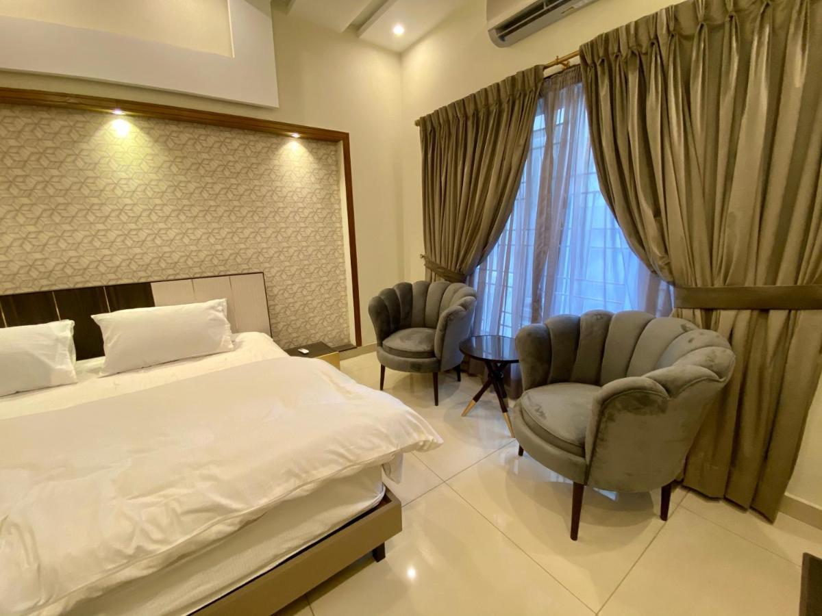 Luxury Guest House In Bahria Town Rawalpindi Buitenkant foto