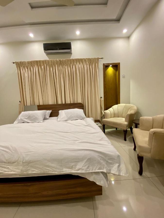 Luxury Guest House In Bahria Town Rawalpindi Buitenkant foto